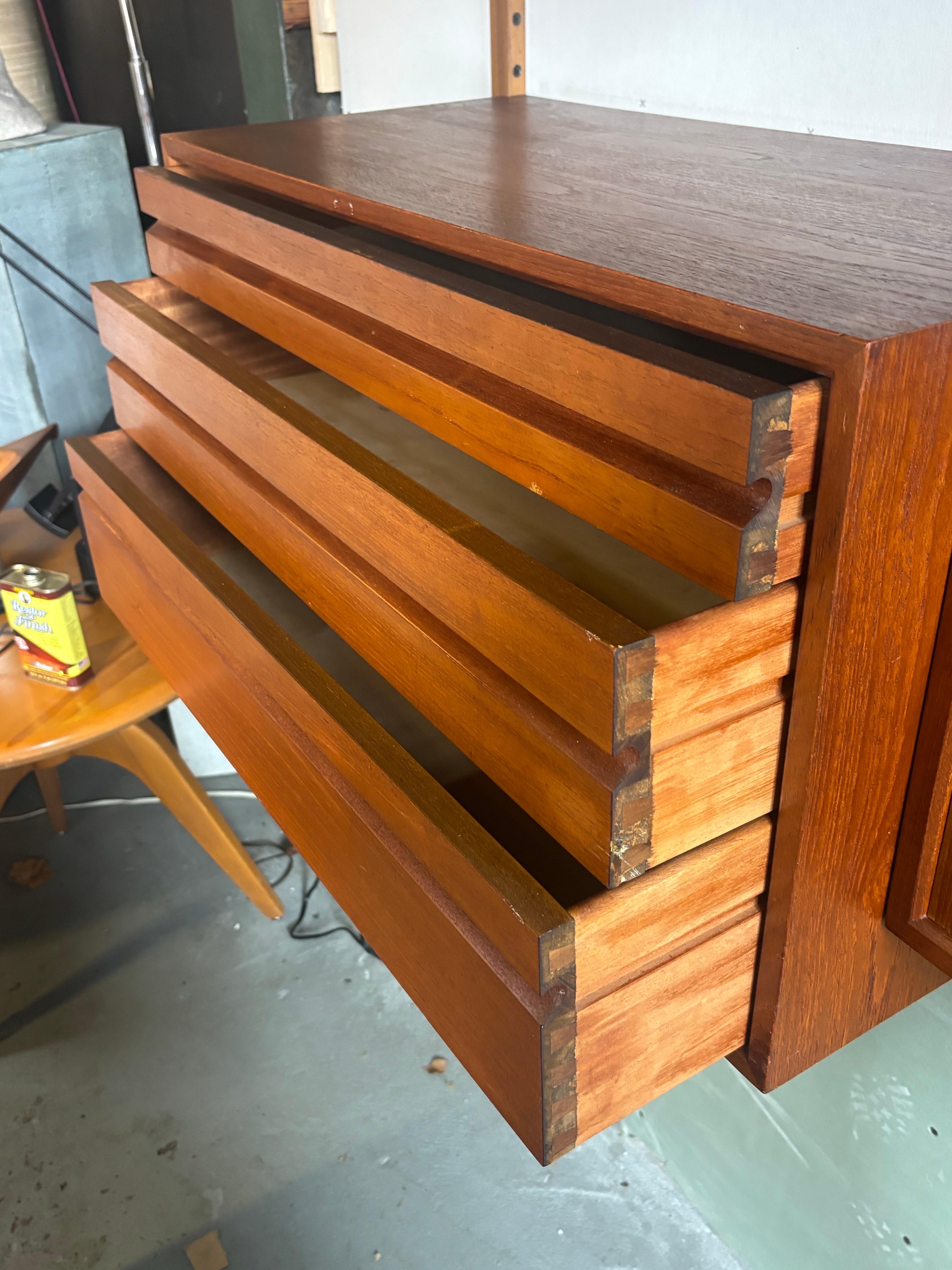 Royal Cado Shelving System For Sale 2