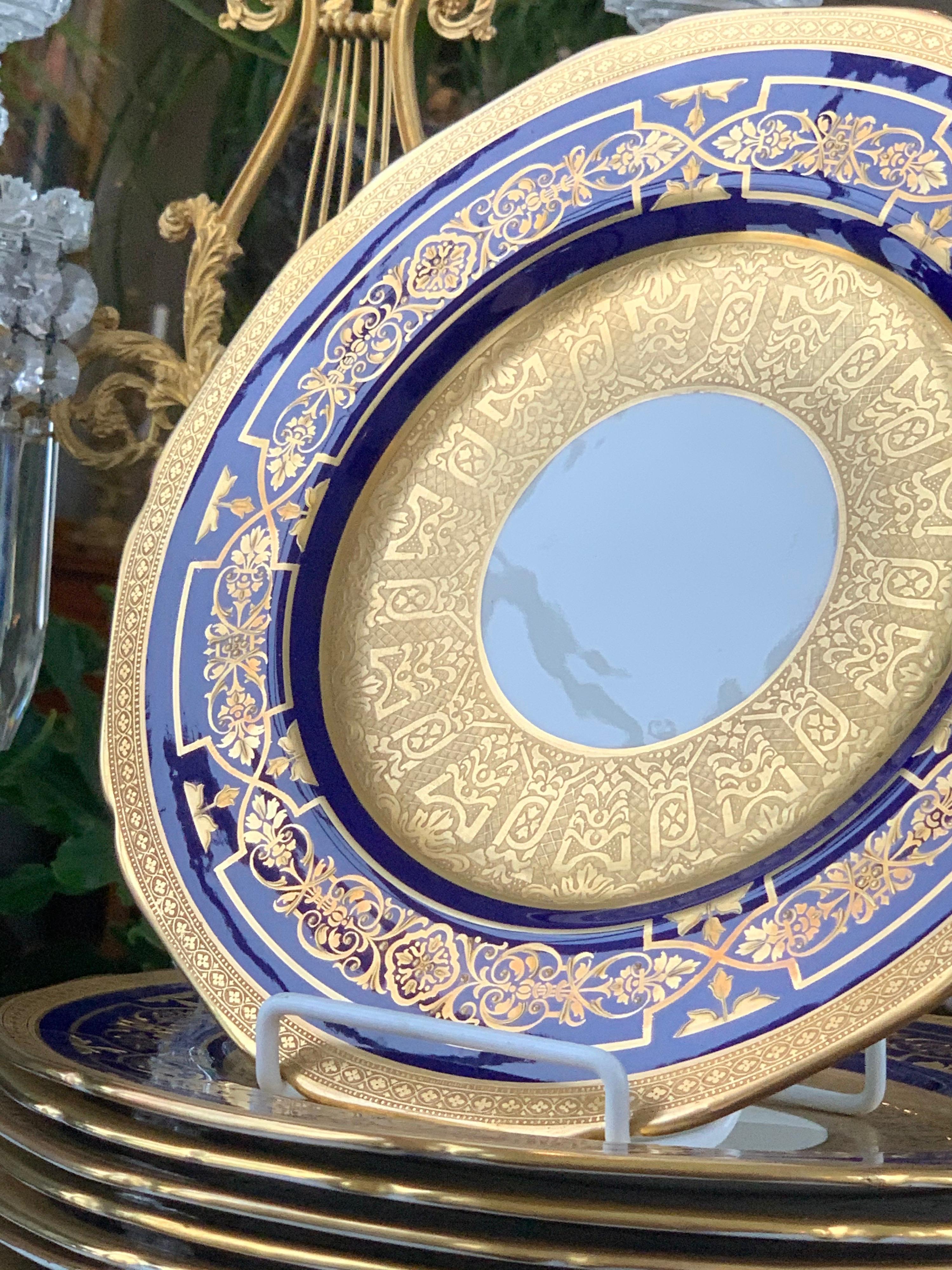 20th Century Royal Chelsea Dinner Plates