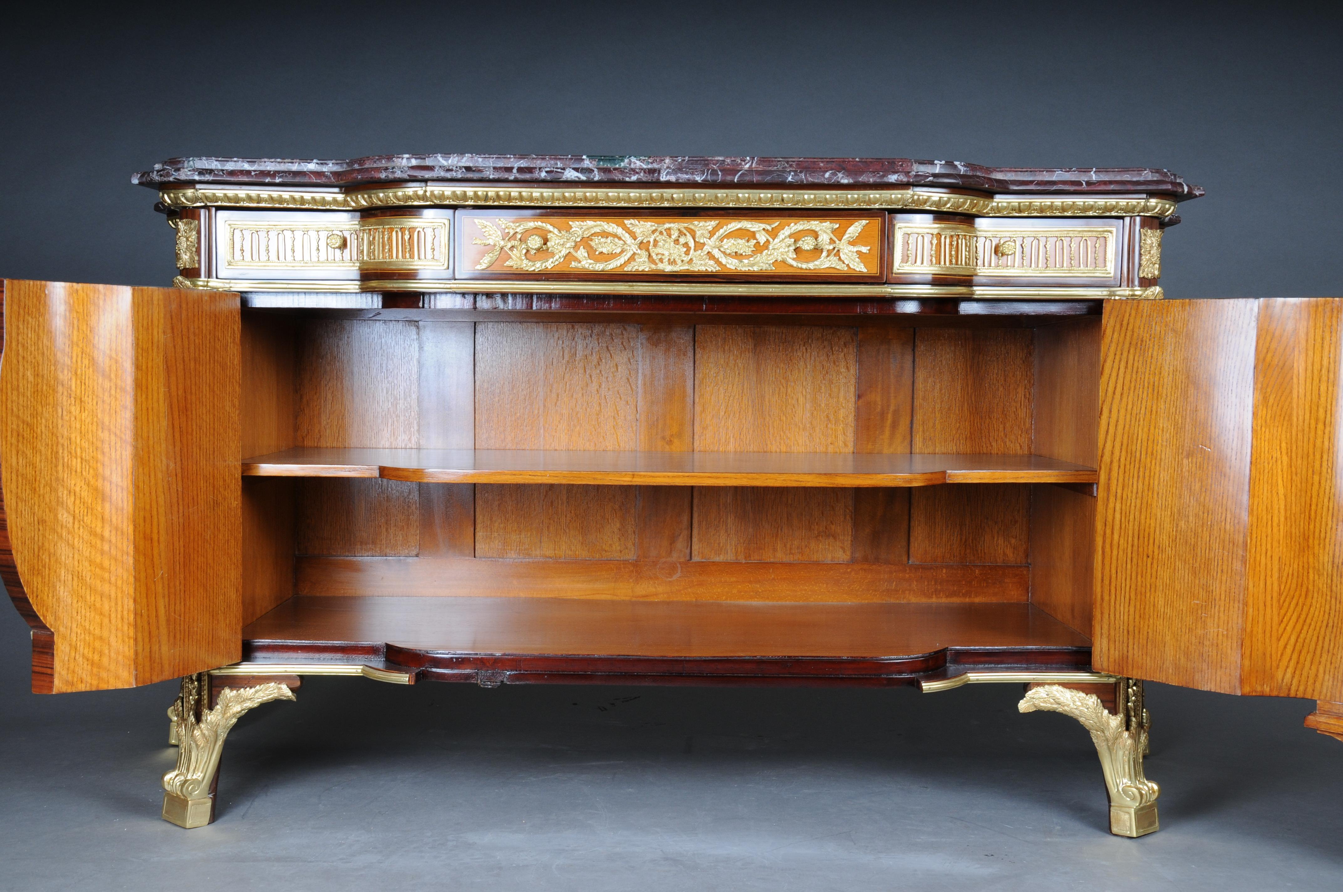 Royal Commode/Chest of Drawers after Jean Henri Riesener For Sale 3