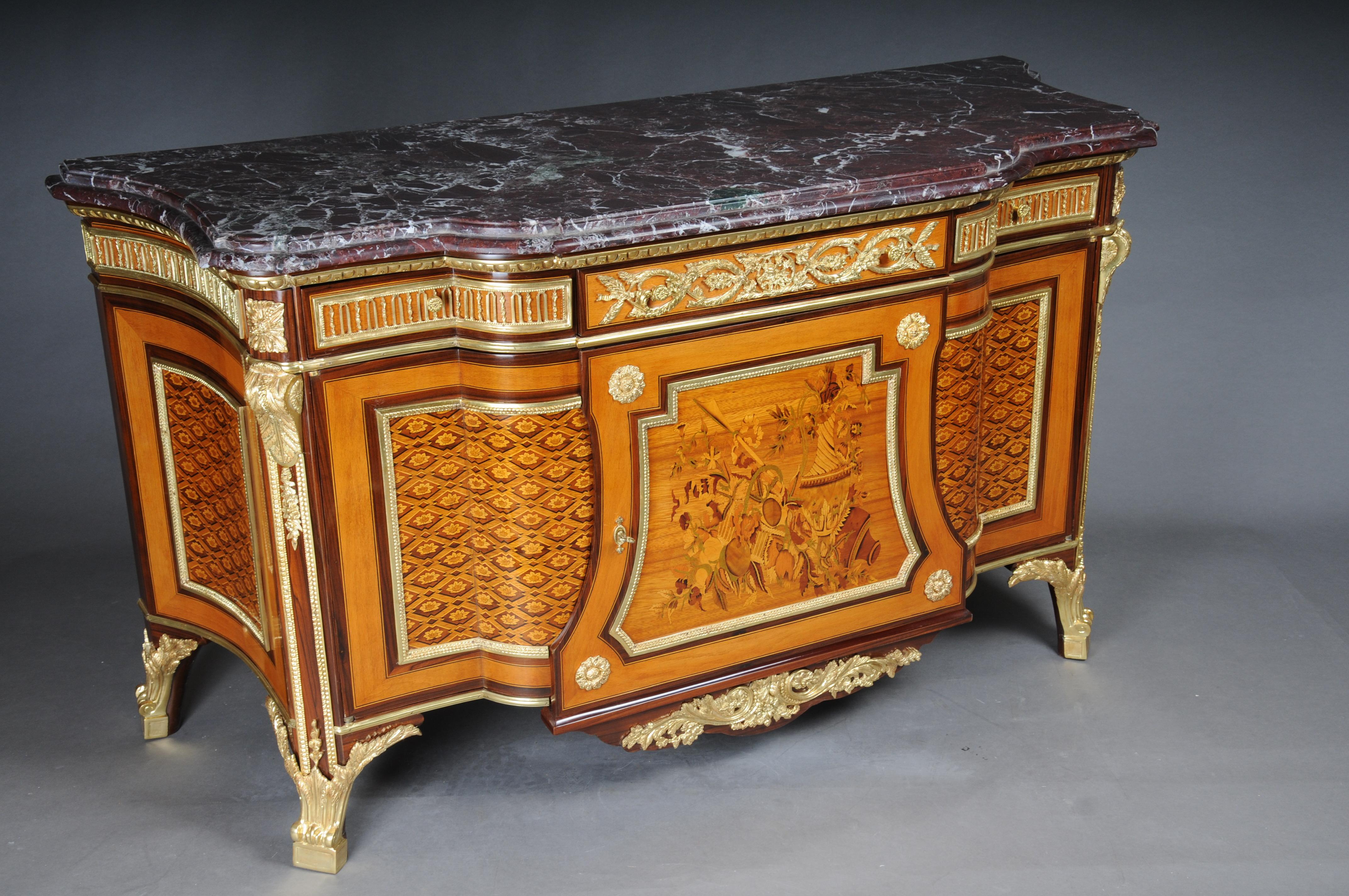 Royal Commode/Chest of Drawers after Jean Henri Riesener For Sale 5