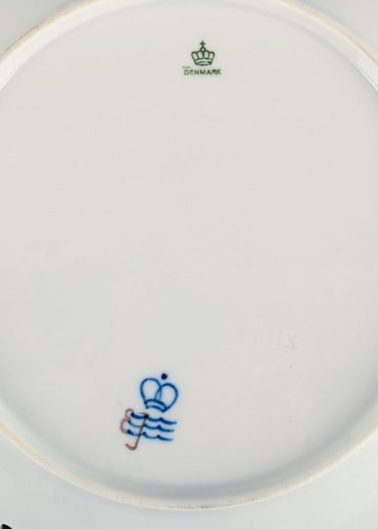 Royal Copenhagen, a Set of Six Antique Dinner Plates with Reticulated Rim For Sale 3