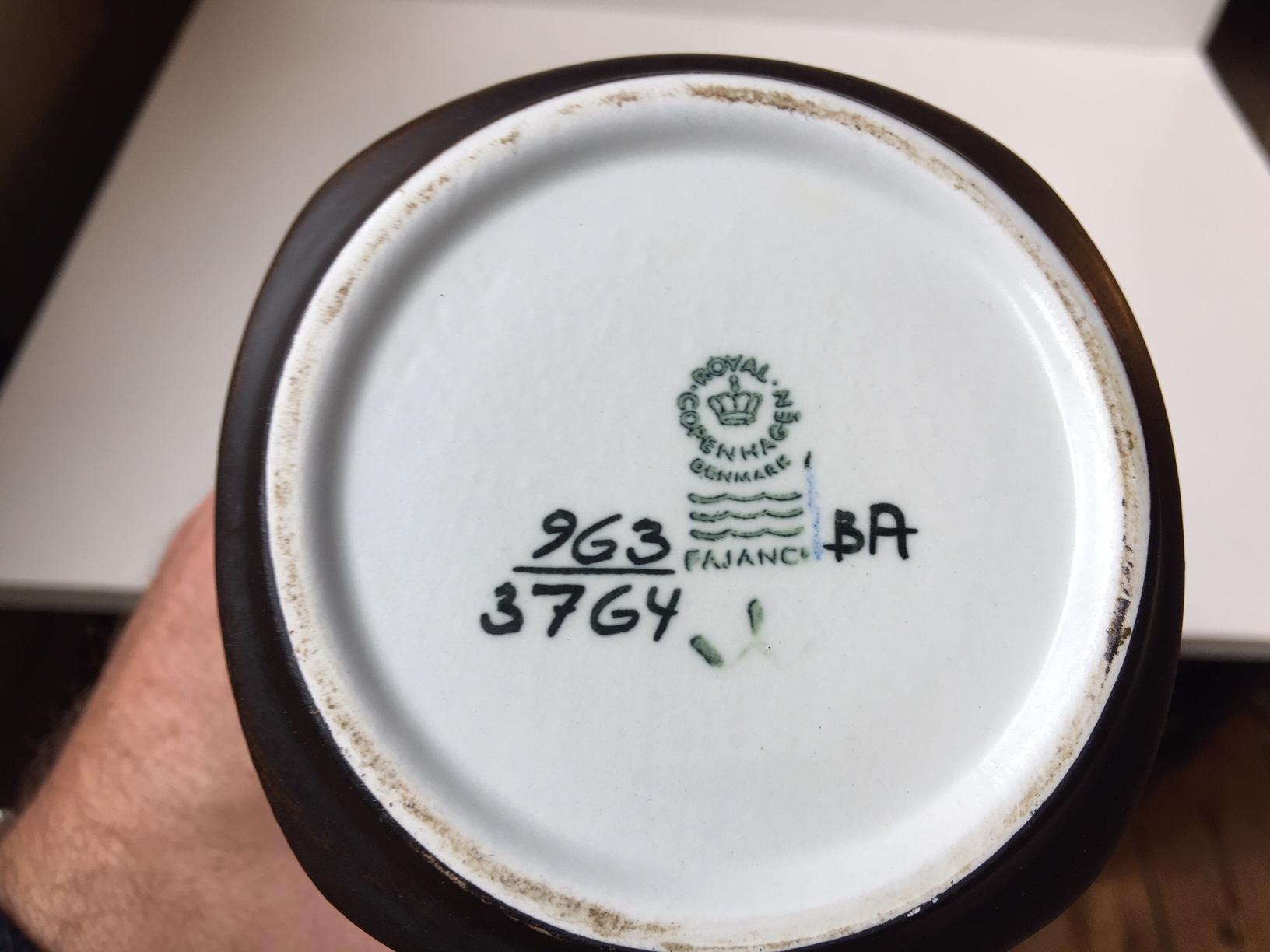 Mid-Century moderno Vaso astratto in ceramica di Royal Copenhagen di Ivan Weiss, anni '70 in vendita