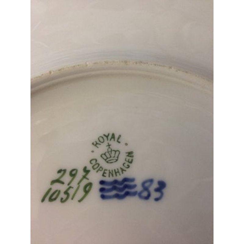 Royal Copenhagen Art Nouveau dinner plates with flower Motif No 10519

Measures 25cm and is in good condition. Marked as a second.