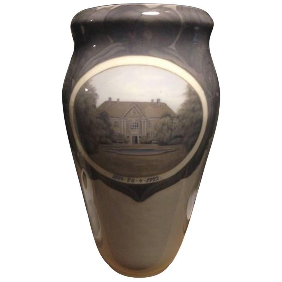 Royal Copenhagen Art Nouveau, einzigartige Jugendstilvase von Inger Bugge aus 1922 im Angebot