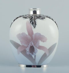 Royal Copenhagen, Art Nouveau vase in porcelain with sterling silver inlaids