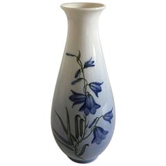 Vase Art nouveau Royal Copenhagen avec fleurs n° 2918/4055