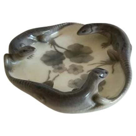 Royal Copenhagen Art Noveau Bowl with Three Salamanders / Lizzards No 17/2214 For Sale