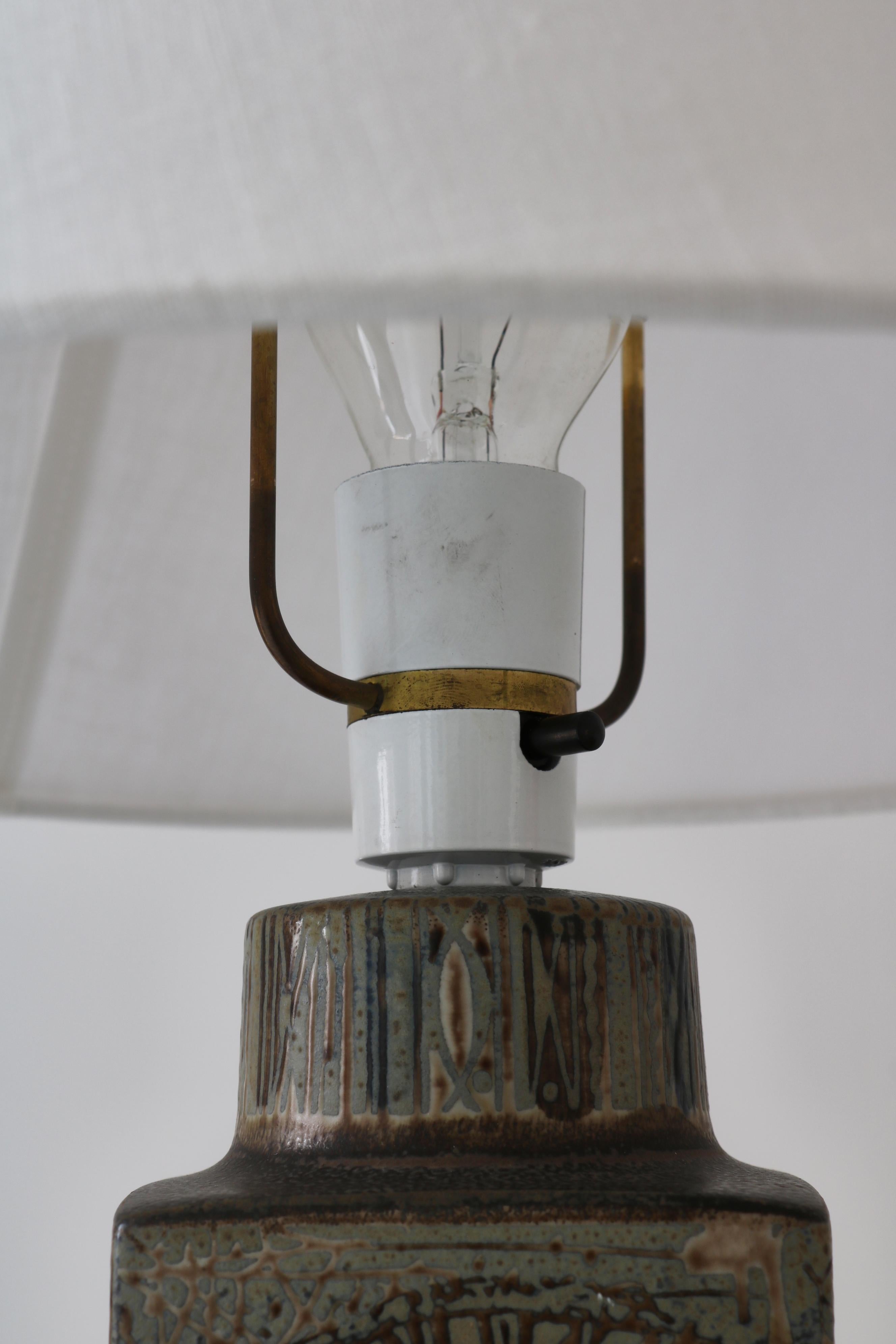 Royal Copenhagen-Tischlampe „Baca“ aus Keramik von Nils Thorsson, Dänemark, 1960er Jahre im Angebot 1