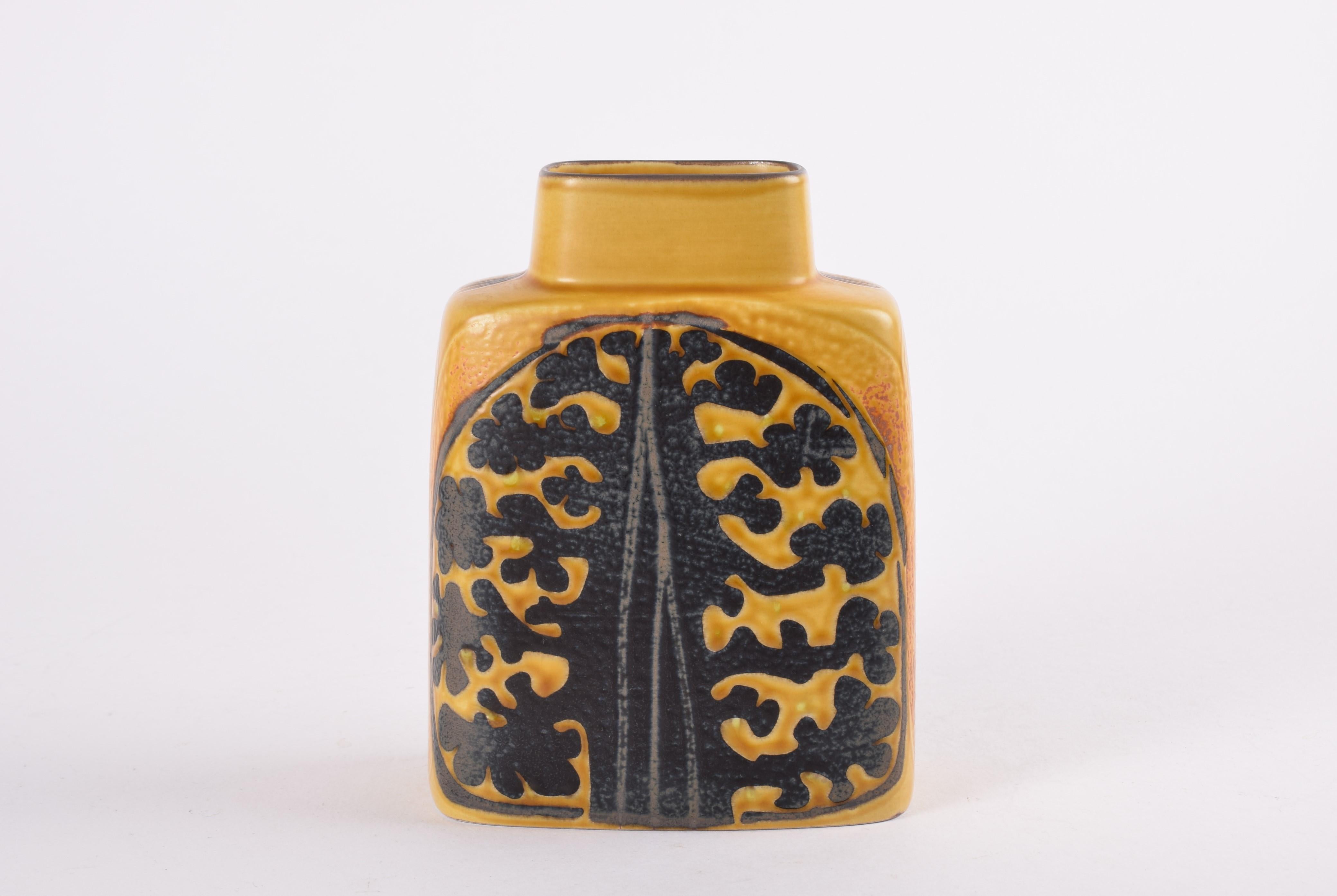 Danois Vase Baca de Royal Copenhagen par Johanne Gerber, céramique moderne danoise des années 1970 en vente