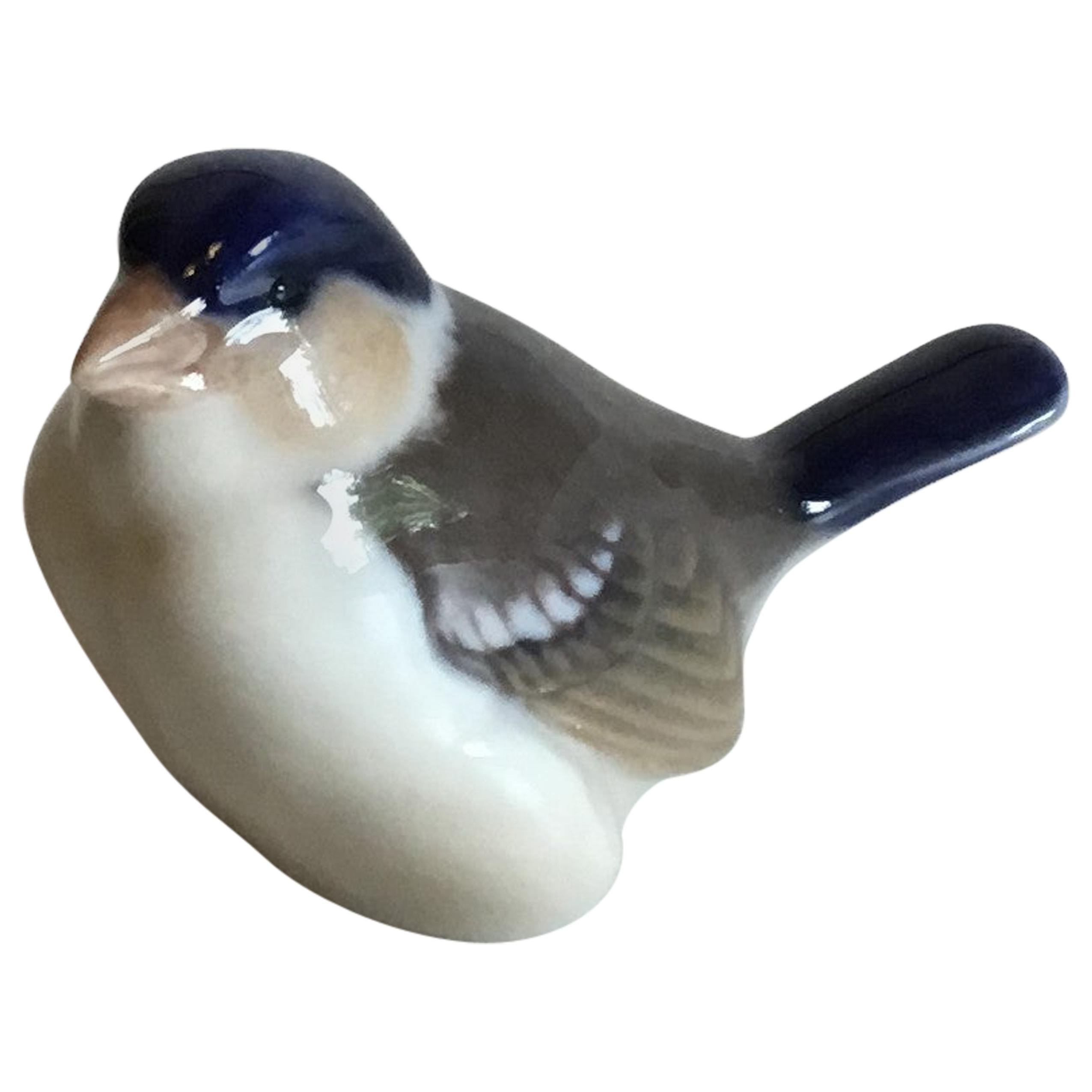 Royal Copenhagen Bird Figurine No 1040