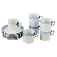 Abanico Azul de Royal Copenhagen, seis tazas de café con platillos a juego. Alrededor de 1970.