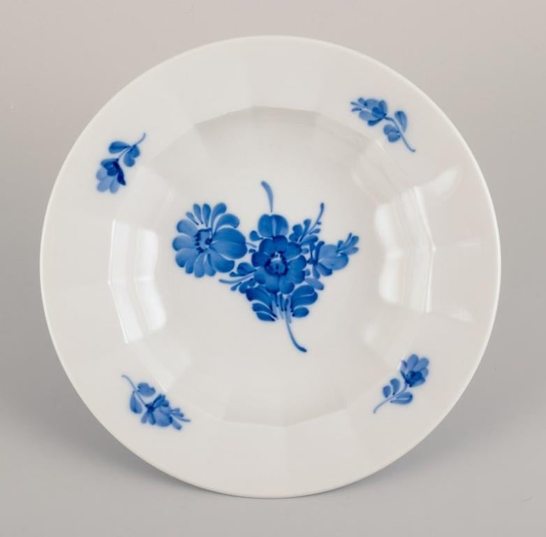 Royal Copenhagen, Blue Flower Angular, five deep plates.
1990s.
Model: 604
First factory quality.
In excellent condition.
Marked.
Dimensions: D 21.0 cm. x H 4.5 cm.
