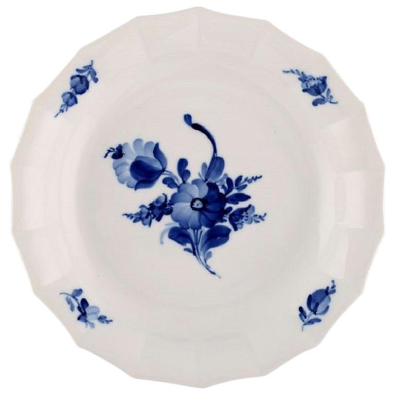 Royal Copenhagen Blue Flower Angular Low Bowl No. 8529 For Sale