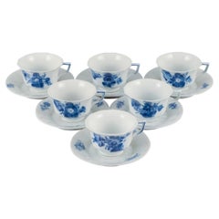 Royal Copenhagen, Fiore blu angolare, Sei tazze da caffè con sei piattini