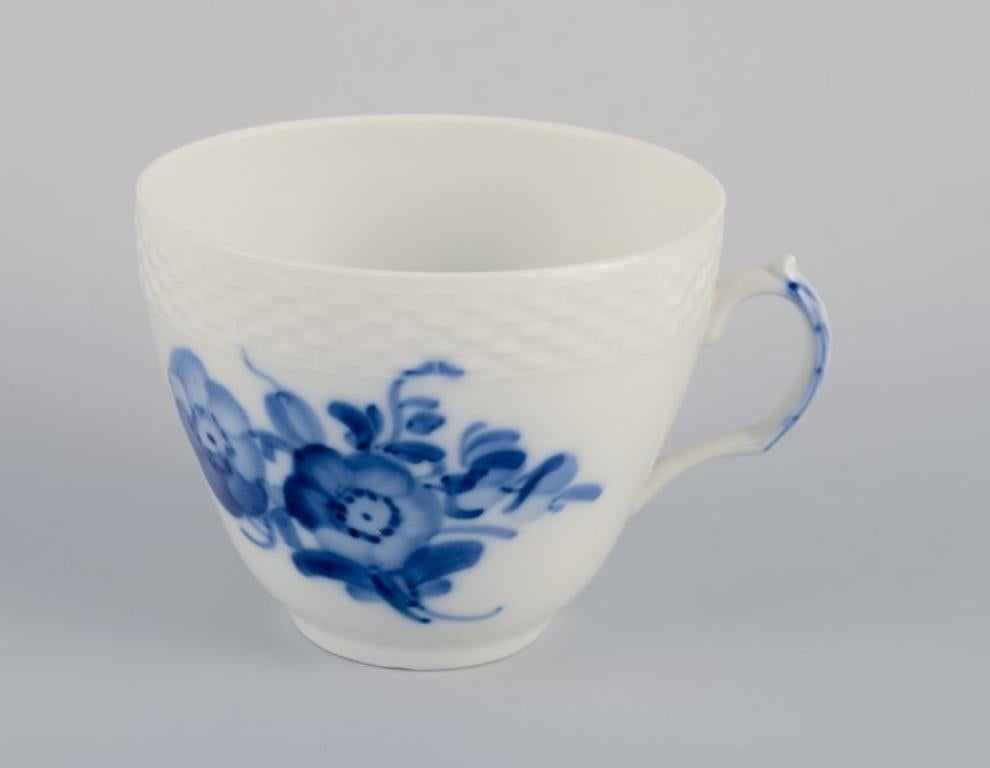 Danish Royal Copenhagen, Blue Flower Braided. Four coffee cups and saucers in porcelain For Sale