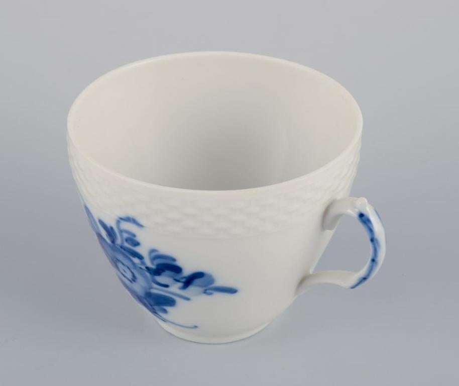 Mid-20th Century Royal Copenhagen, Blue Flower Braided. Four coffee cups and saucers in porcelain For Sale