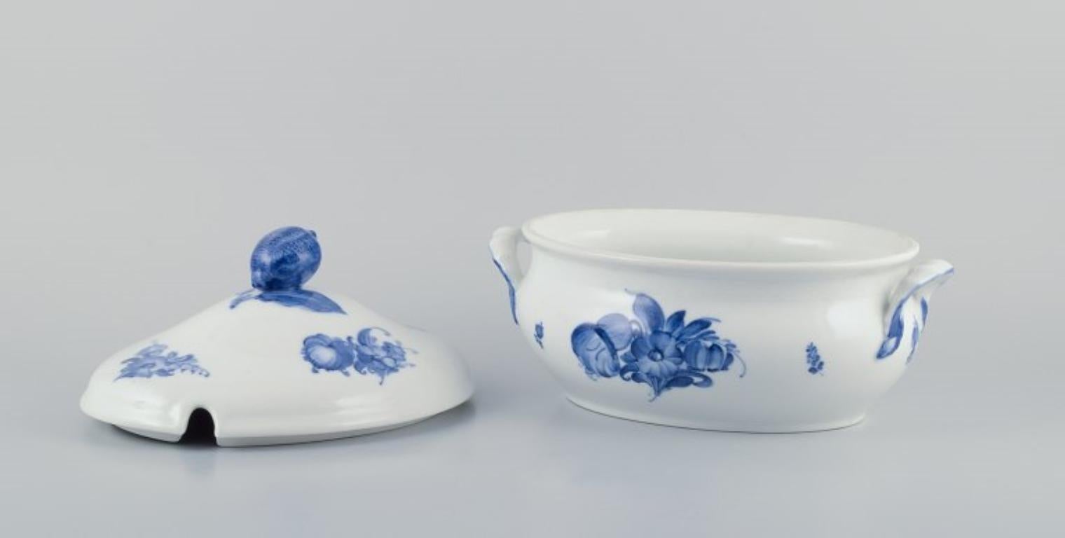 Glazed Royal Copenhagen Blue Flower Braided, large tureen. Approx. 1930 For Sale