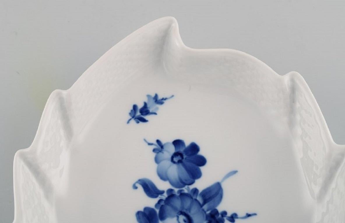 Hand-Painted Royal Copenhagen Blue Flower Braided Leaf-Shaped Dish, Model Number 10/8002 For Sale