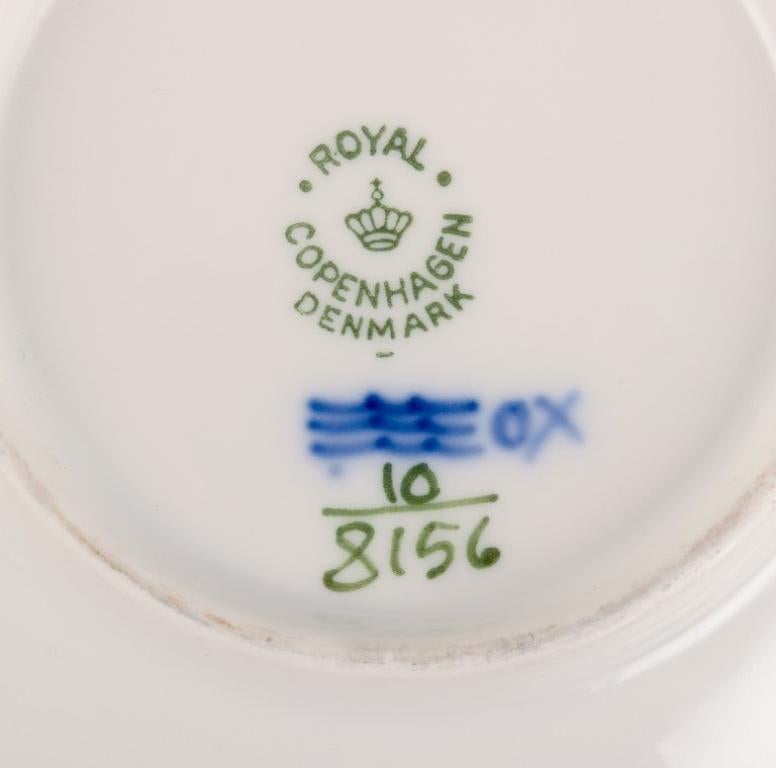 Royal Copenhagen, Blue Flower Braided, two bowls. For Sale 2