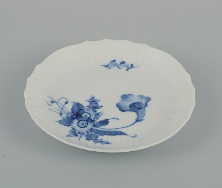 blue flower dishes