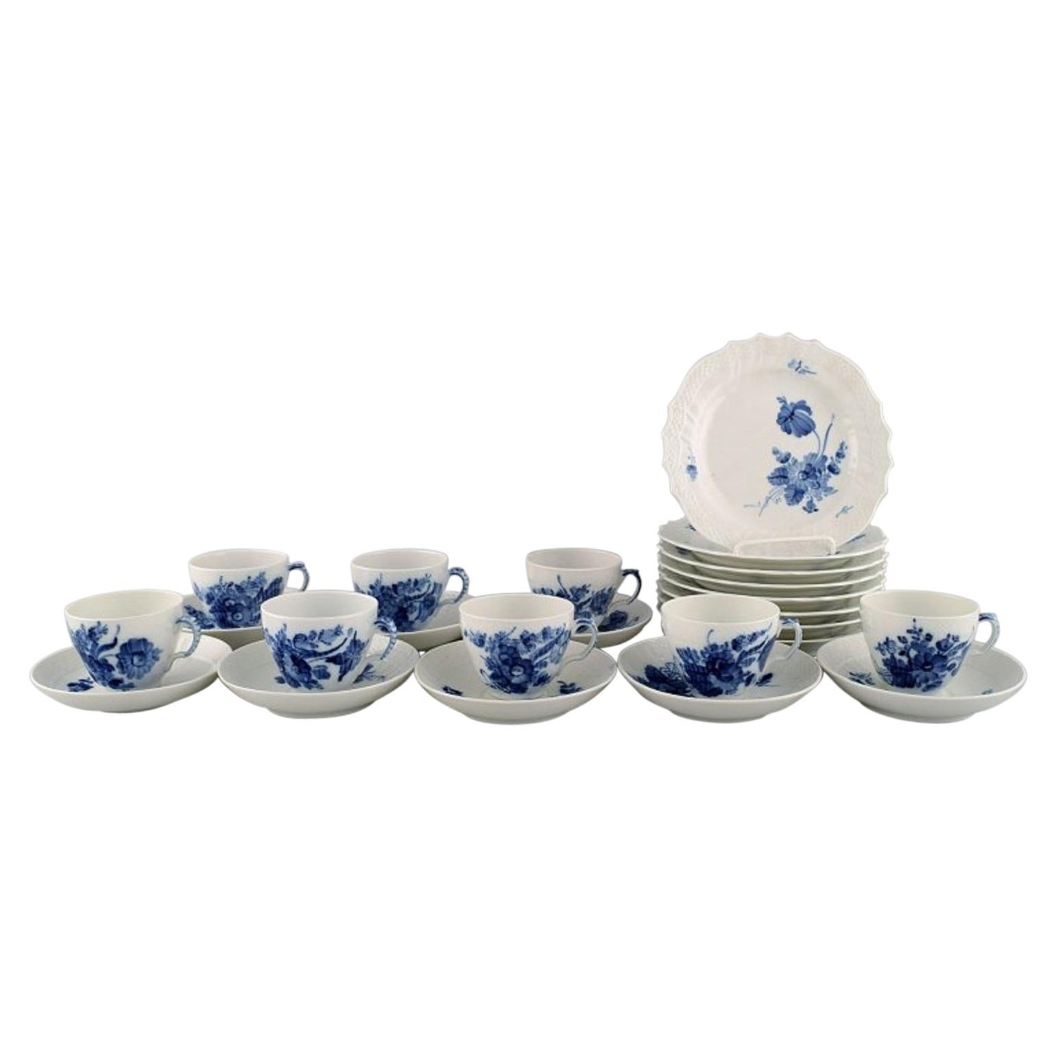 Royal Copenhagen Blue Flower Curved Coffee Service for Eight People, 1960s