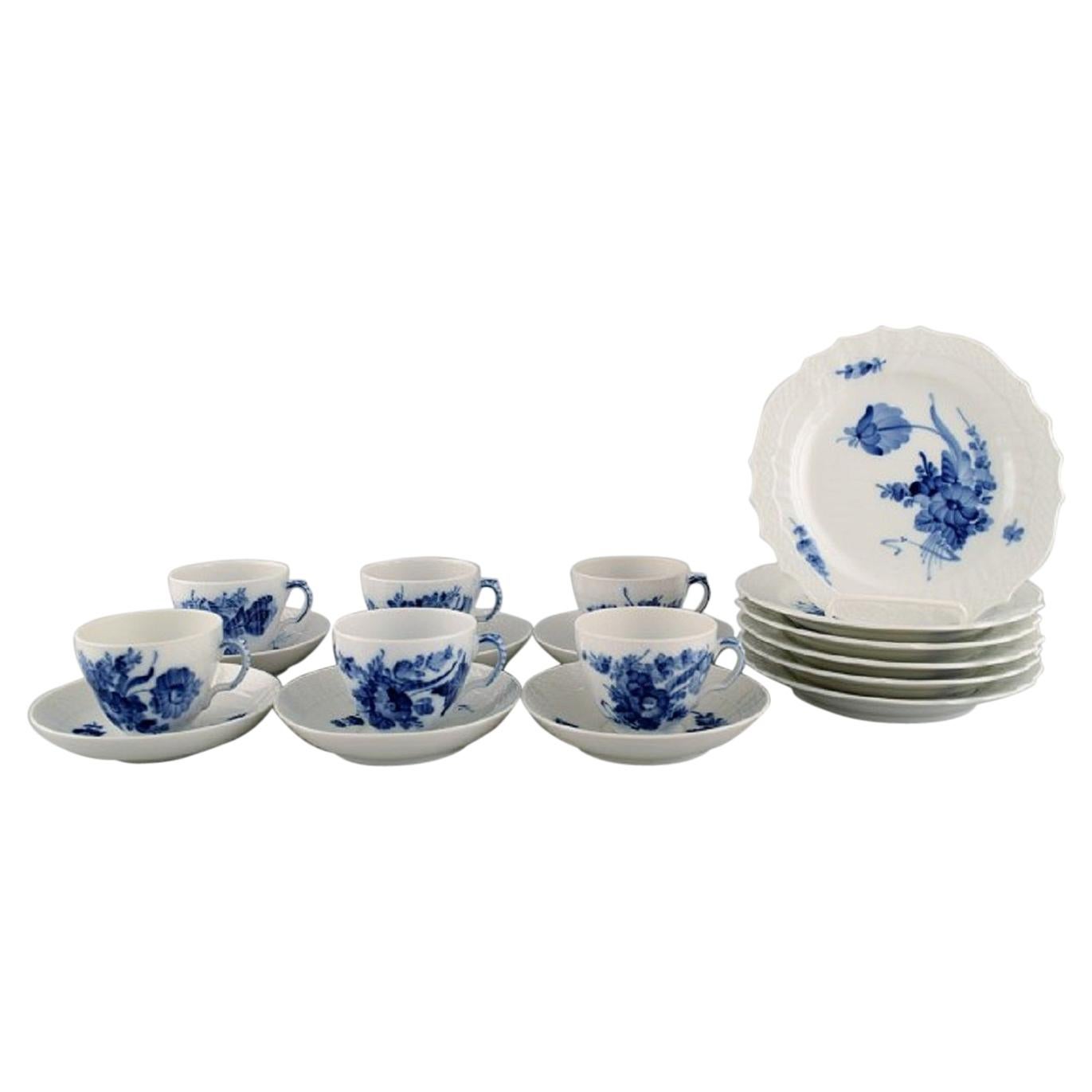 Royal Copenhagen Blue Flower Curved Coffee Service for Six People, 1960s