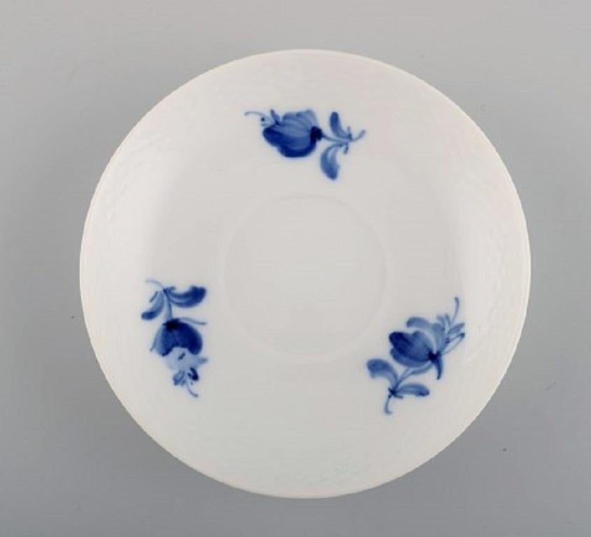 Mid-20th Century Royal Copenhagen Blue Flower Curved Coffee Service for Twelve People, 1960s For Sale