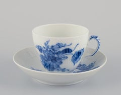 Royal Copenhagen Blue Flower Curved. Set of five coffee cups with saucers.