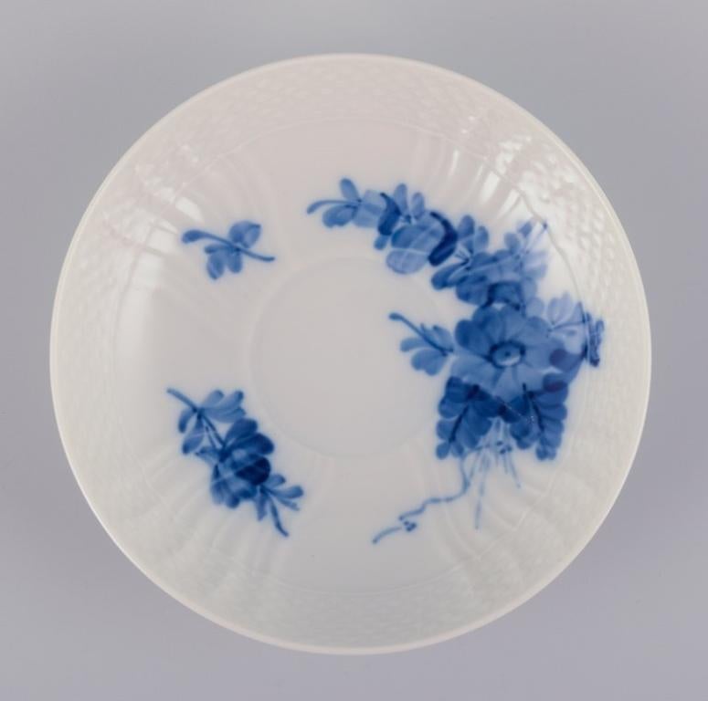 Porcelain Royal Copenhagen Blue Flower Curved. Set of five coffee cups with saucers.  For Sale
