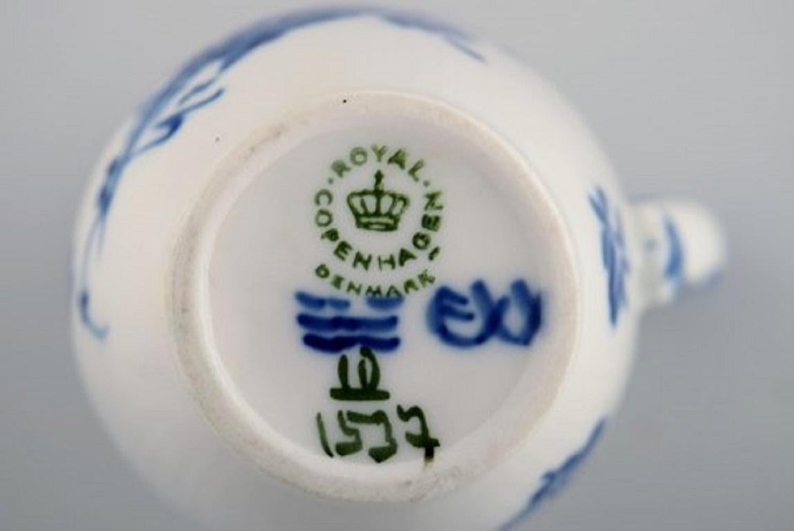 Royal Copenhagen Blue Flower Curved, Sugar Bowl and Creamer in Porcelain 1