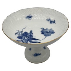 Royal Copenhagen "Fiori blu" Portaconfetti in porcellana con bordo dorato
