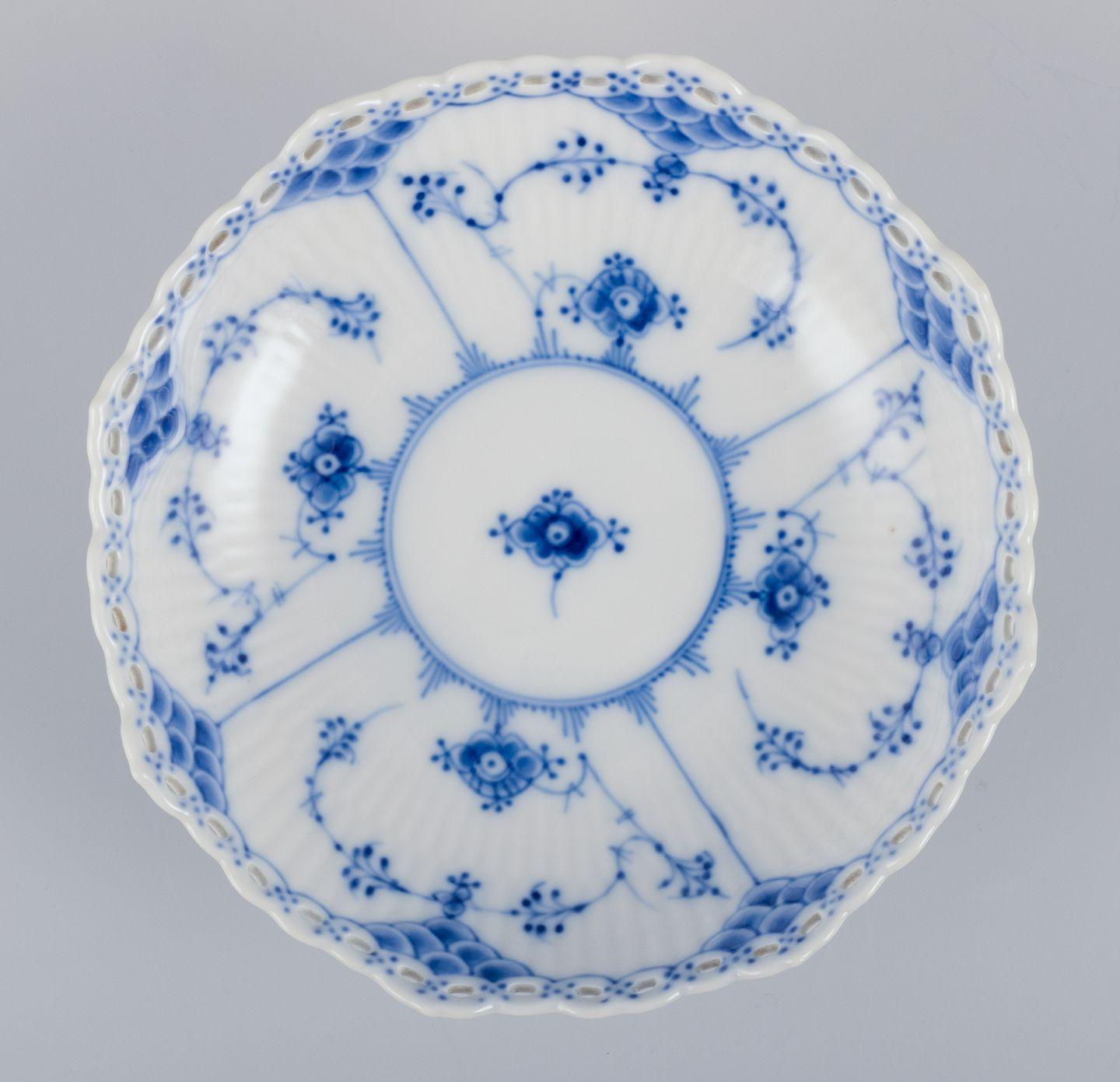 Danish Royal Copenhagen Blue Fluted Full Lace, low centerpiece in porcelain