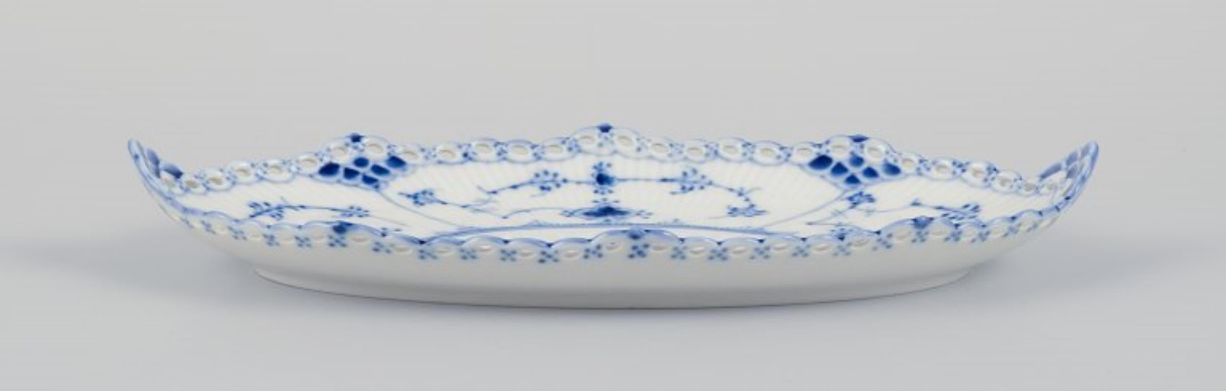 Danish Royal Copenhagen Blue Fluted Full Lace, oblong dish in porcelain