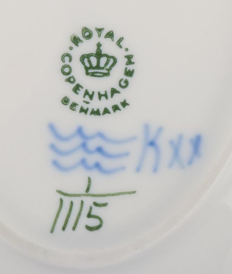 Royal Copenhagen Blue Fluted Full Lace, oblong dish in porcelain 1