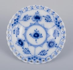 Royal Copenhagen Blue Fluted Full Lace, six caviar bowls / butter pats.