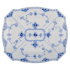 Royal Copenhagen Blue Fluted Full Lace, square bowl. Model number: 1/1143