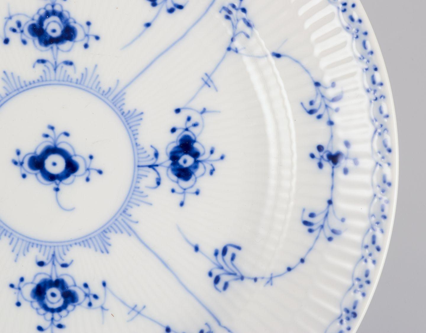 Mid-20th Century Royal Copenhagen, Blue Fluted Half Lace, a set of five lunch plates. For Sale