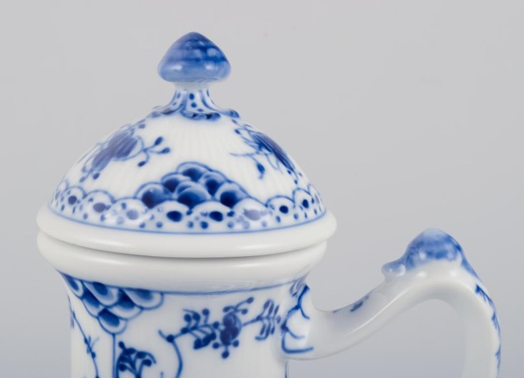 Mid-20th Century Royal Copenhagen Blue Fluted Half Lace, coffee pot in porcelain. For Sale
