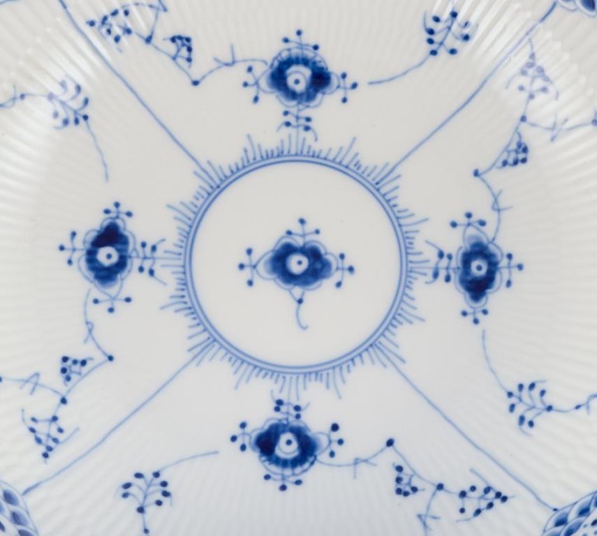 Porcelain Royal Copenhagen Blue Fluted Half Lace, large centerpiece in porcelain. For Sale