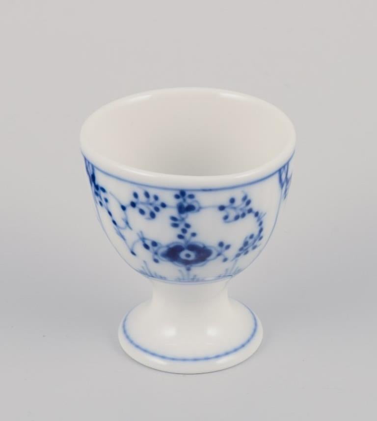 Mezzo pizzo scanalato blu di Royal Copenhagen. Sei portauovo. Primi anni del 1900. in vendita 1