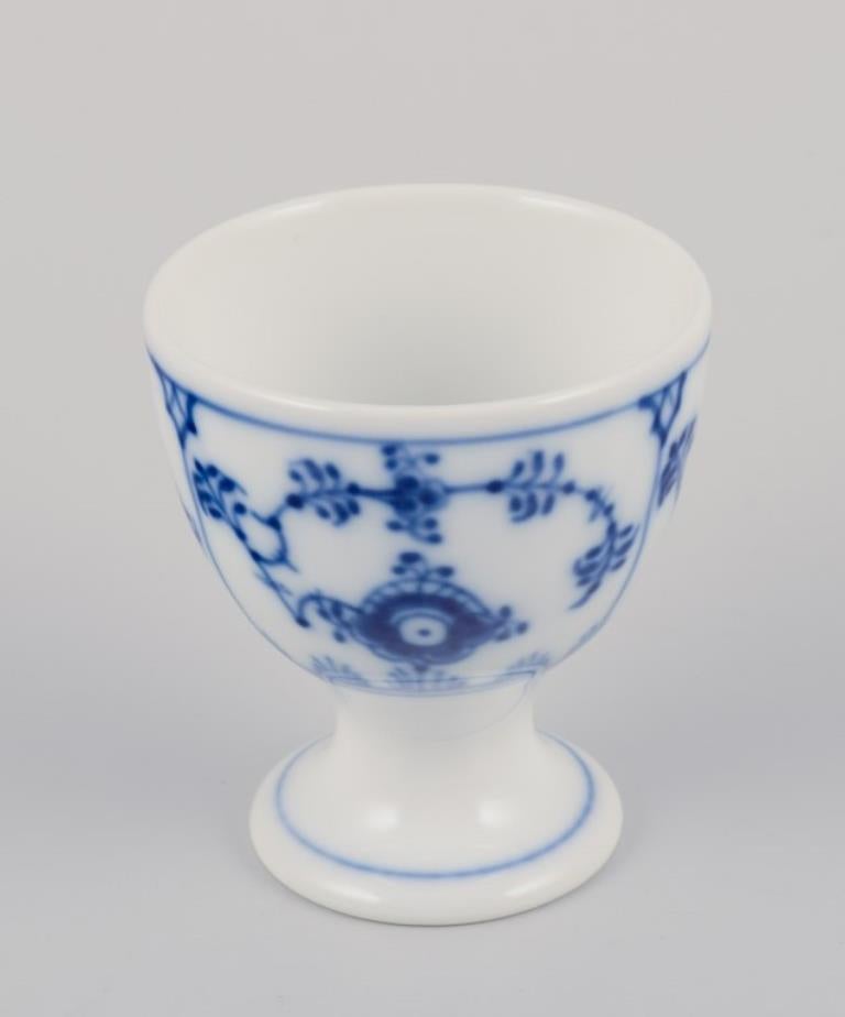 Mezzo pizzo scanalato blu di Royal Copenhagen. Sei portauovo. Primi anni del 1900. in vendita 2