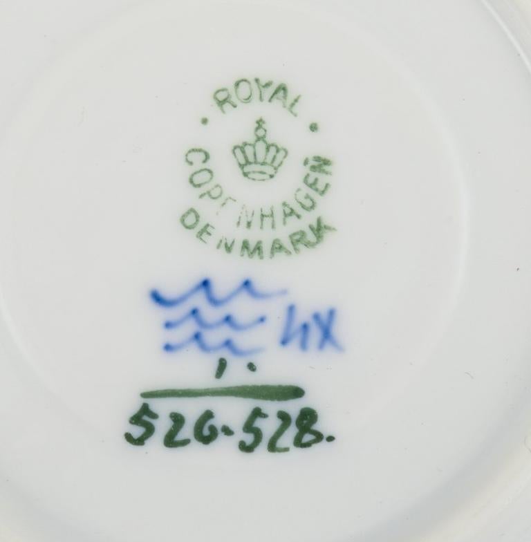 Royal Copenhagen Blue Fluted Half Lace. Six porcelain coffee cups with saucers For Sale 1