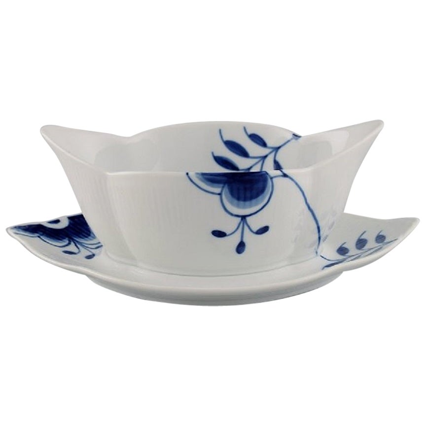Pichet Mega cannelé bleu Royal Copenhagen, 21e siècle