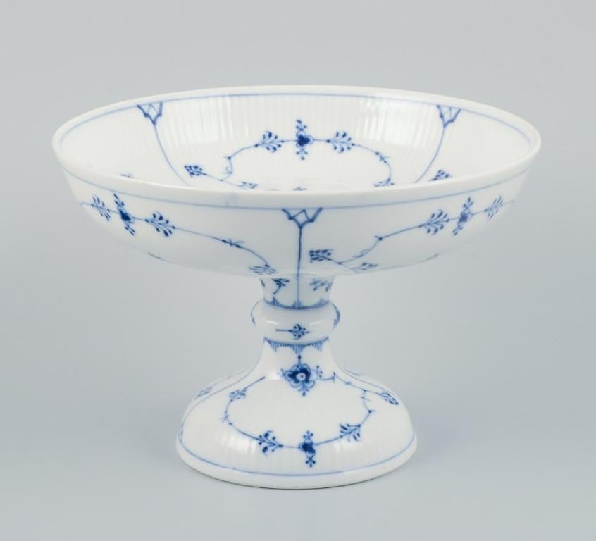 Hand-Painted Royal Copenhagen Blue Fluted Plain, compote. Approx. 1930s For Sale
