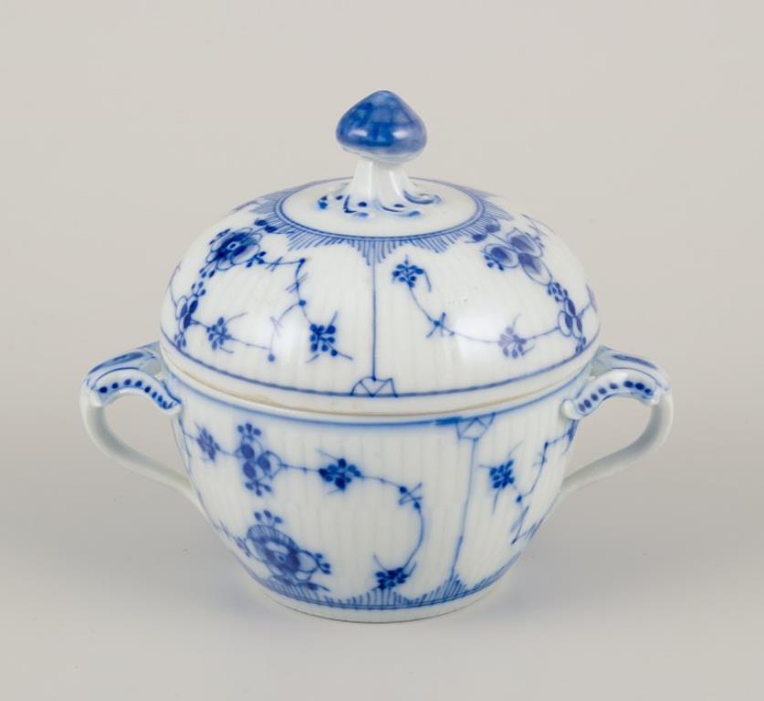 Royal Copenhagen Blau geriffelte Plain. Creme- und Zuckerschale. 19. Jahrhundert. im Angebot 1