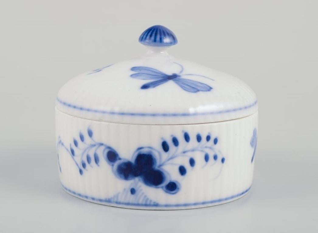 Hand-Painted Royal Copenhagen Blue Fluted Plain lidded jar. Decorated with insects. For Sale