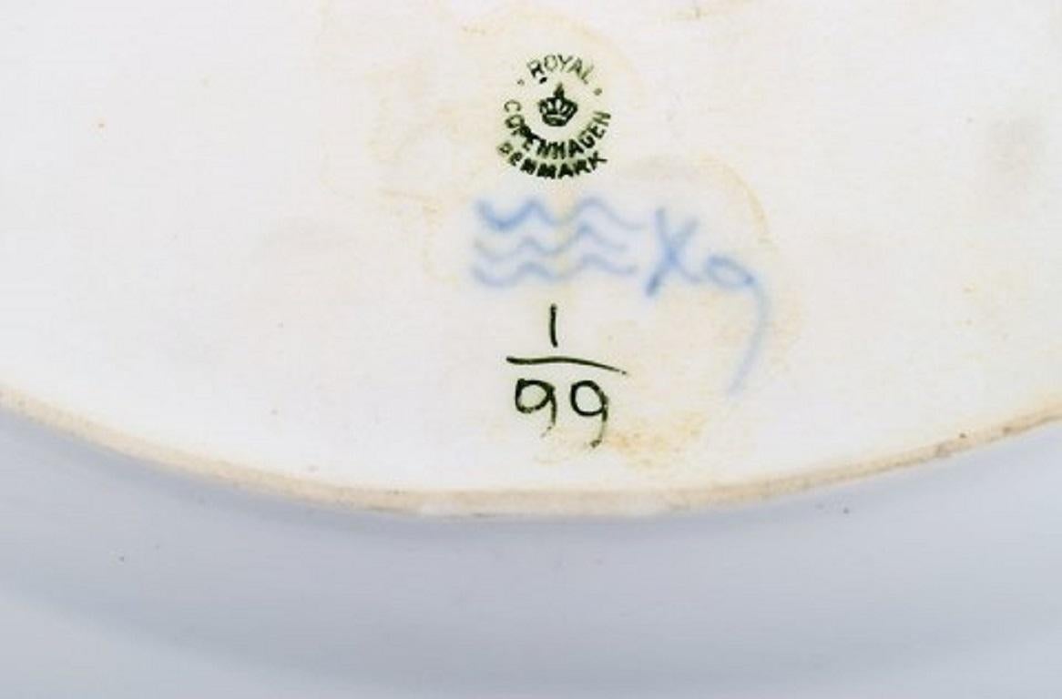 Hand-Painted Royal Copenhagen Blue Fluted Plain Serving Dish, Model Number 1/99
