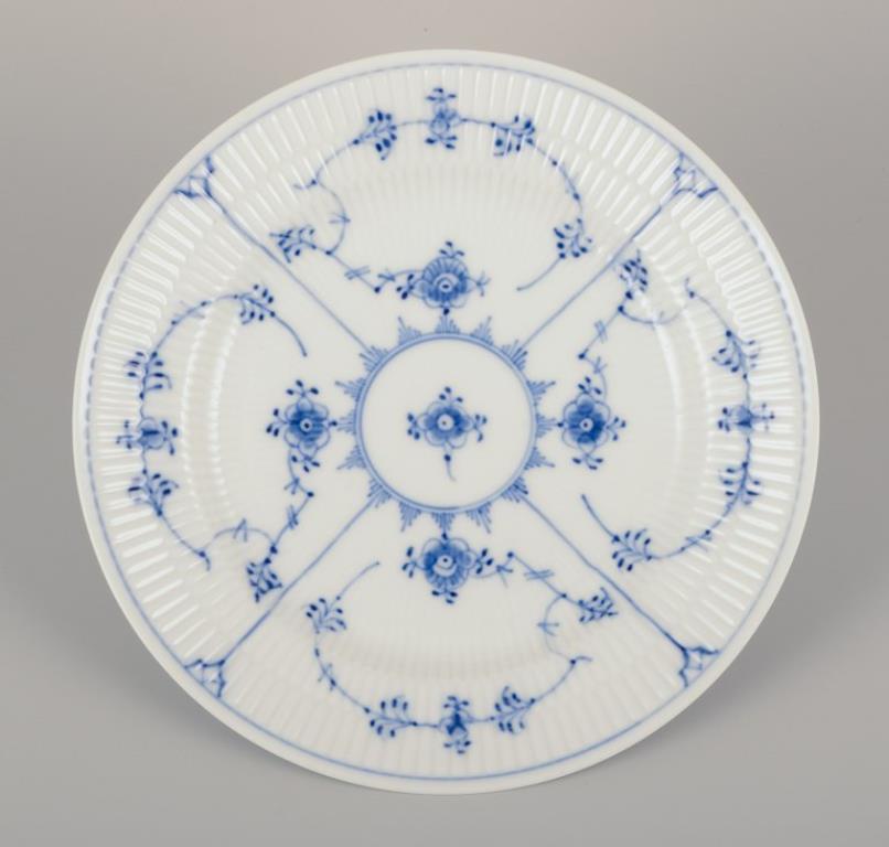 Royal Copenhagen Azul Liso Acanalado. Juego de cinco platos de almuerzo de porcelana. Porcelana