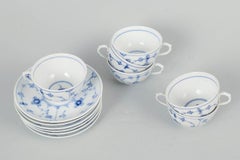 Royal Copenhagen Azul Liso Acanalado. Juego de seis tazas y platillos de porcelana para café