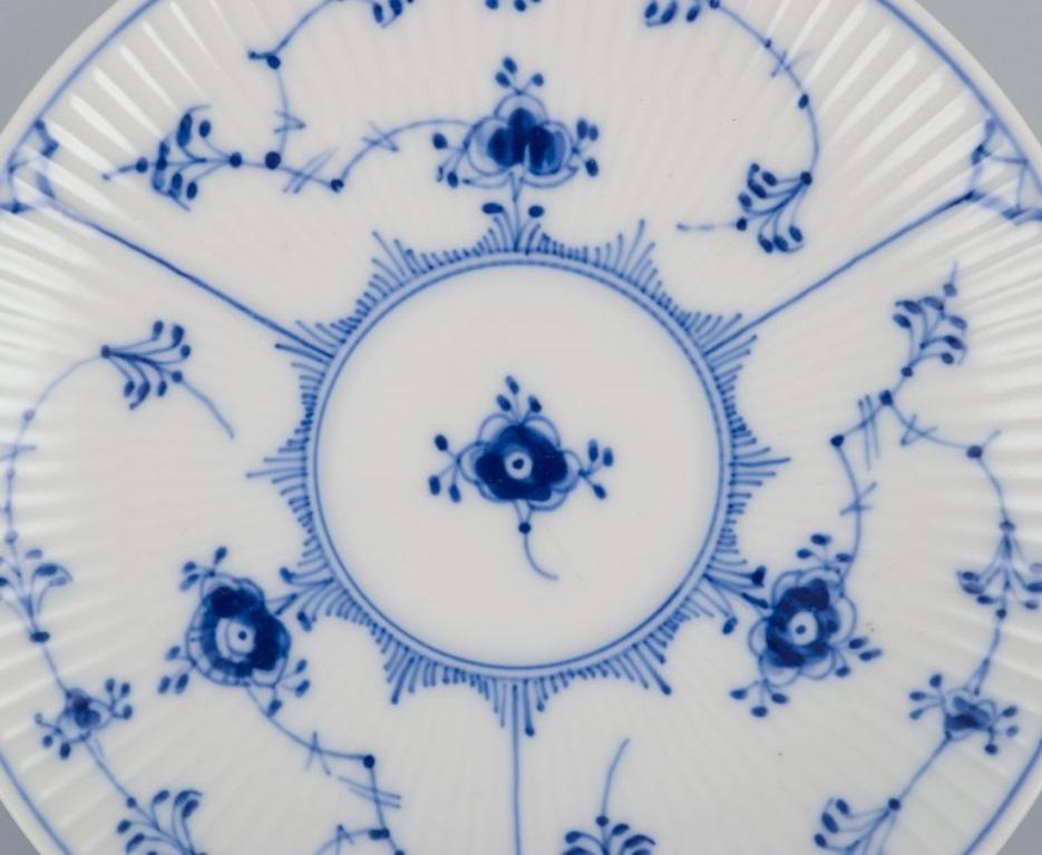 Royal Copenhagen Blue Fluted Plain. Sei tazze da caffè con piattini. in vendita 1